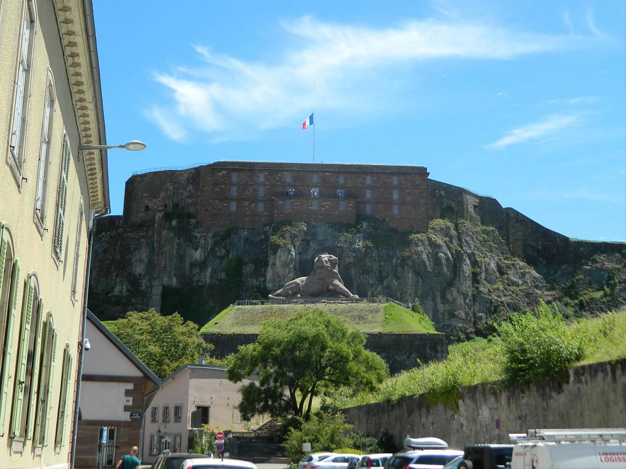 Le Central - Wifi Netflix - Coeur De Ville Belfort Exterior foto